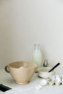 H&M - Beige Reactive-Glaze Mixing Bowl