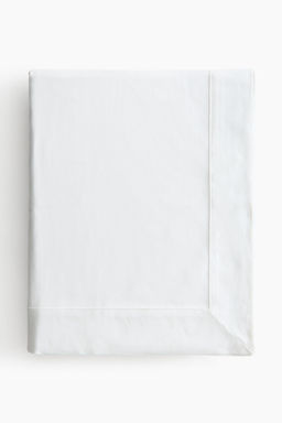 H&M - White Damask Tablecloth