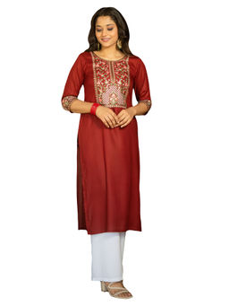 GulaboSitabo - Women's Maroon Embroidered Thread Work Kurta