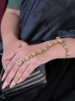 Swan Jewels - Zarqa Kundan Pearl Bridal Hathphool