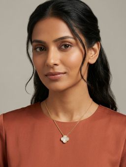 RACHIVA - 18K Gold Plated White Shell Clover Quatrefoil Necklace