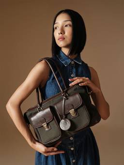 Theater - Miss Granger Shoulder Bag for Women
