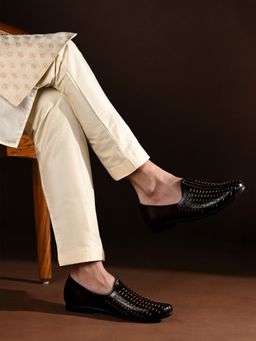 Louis Stitch - Men Black Slip-On Multi-Strip Nagra Mojaris