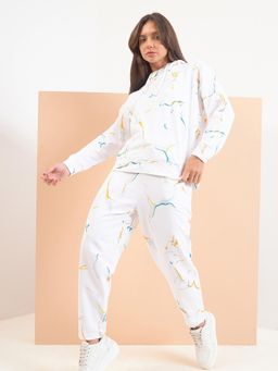 Sweet Dreams - Women Printed Hoodie and Pyjama