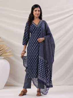 Janasya - Women Navy Blue Cotton Ethnic Motifs Regular Kurta With Pant & Dupatta