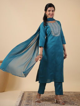 Janasya - Women Teal Embroidered Straight Kurta With Pant & Dupatta
