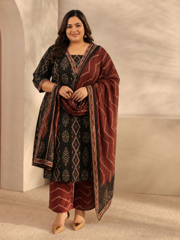 Extra love by Libas - Black Printed Cotton Kurta with Pant and Dupatta