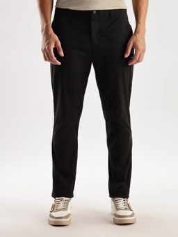 Calvin Klein - Men Black Slim Fit Solid Mid Rise Trouser