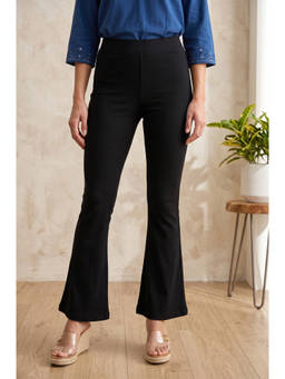Elleven - Women's Black Cotton Lycra Solid/Plain Trousers