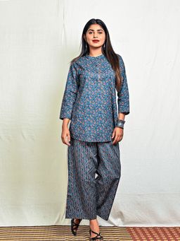 EARTHWEAR - Ajrakh Hand Block Printed Cotton Indigo Top