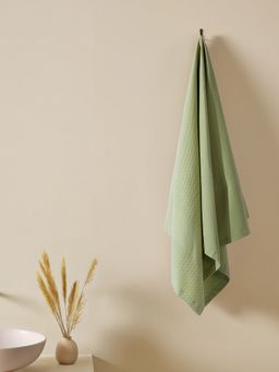 Haus & Kinder - Maple Waffle Solid Green Bath Towel (L)
