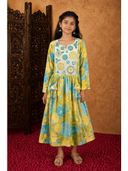 Green color option, Sold out, Currently selected