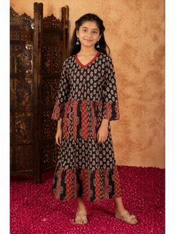Aarika - Black Floral Print Dress