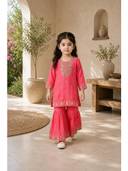 Pink color option, Currently selected