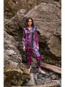 dash and dot - Multi-Color Contrast Floral Pant