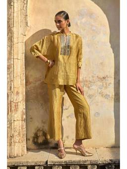 dash and dot - Gold Tissue Pant