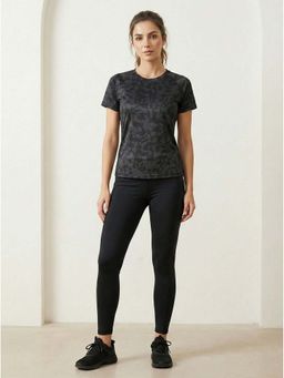 WINEBERRY - Black Women Printed Round Neck Half Sleeve T-shirt