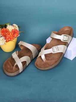 MOZAFIA - Womens Rose Gold One Toe Sandals