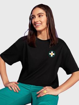 Bewakoof - Women's Black Vibin & Thrivin Typography Oversized T-shirt