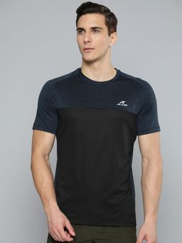 Alcis - Men Navy Blue Black Colourblocked Slim Fit T-shirt