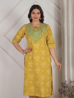 ARAMYA - Women Yellow Soft Cotton Straight Print Kurta