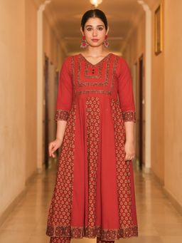 ARAMYA - Women Rust Soft Cotton Angrakha Ajrakh Print Kurta
