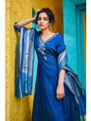 Teal color option, Sold out, Currently selected