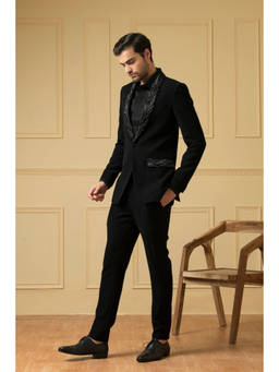 HILO DESIGN - Carmen Black Embroidered Blazer and Trousers