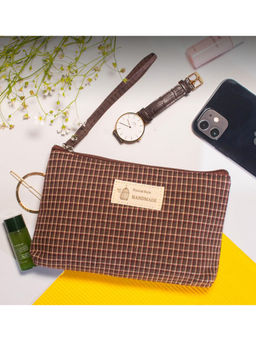 Visual Echoes - Brown Checkered Everyday Essential Pouch