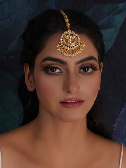 Ruby Raang Studio - Kundan Gold Maang Tikka