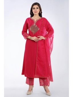 Asaga - Aarsi Rani Embroidered Chanderi Silk Kurta with Pants and Organza Dupatta (Set of 3)