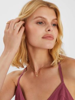 Accessorize London - Gold Starfish Pendant Necklace
