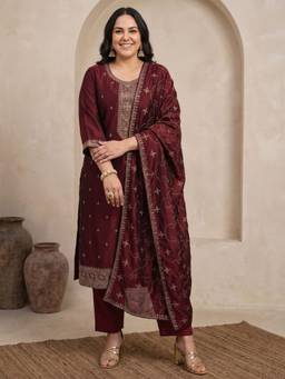 Extra love by Libas - Maroon Embroidered Silk Blend Straight Kurta And Trouser With Dupatta
