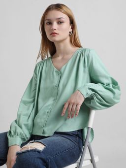 ONLY - Green V-neck Top