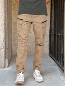 Wrangler - Men Beige Mid Rise Slim Fit Trouser