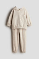 Beige color option, Currently selected