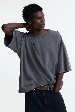 H&M - Men Grey Oversized Fit T-Shirt