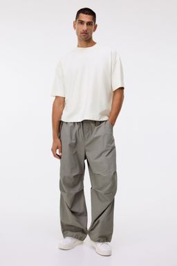 H&M - Men White Oversized Fit Cotton T-Shirt