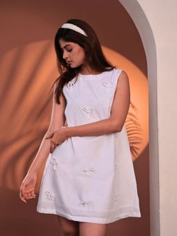 KAKOI - White Bow Dress
