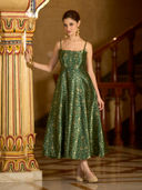 Green color option, Sold out, Currently selected