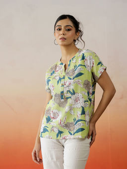 SAY - Women Green Printed Regular Fit Casual Top
