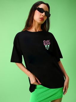 Bewakoof - Official Disney Merchandise Women's Black Chill Out Graphic Printed Oversized T-shirt