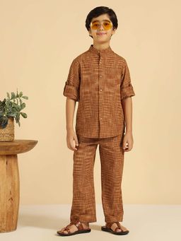 Bugandbees - Brown Cotton Khadi Boy Co-Ord Set