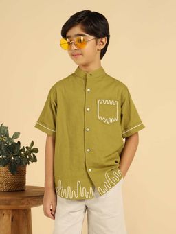 Bugandbees - Green Solid Casual Boy Shirt
