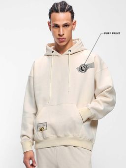 Bewakoof - Men Fleece Hooded Graphic Beige Hoodie