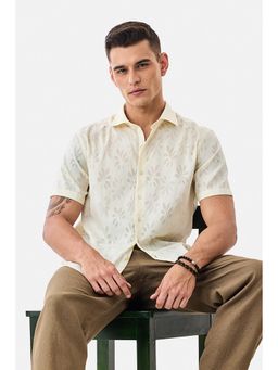 Snitch - Off White Floral Half Sleeves Regular Casual Shirt for Men