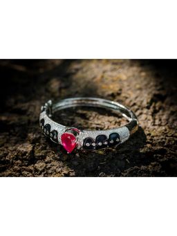 VIVINIA By Vidhi Mehra - Silver Plated Pink Womens Kada