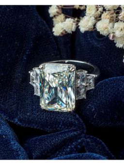 VIVINIA By Vidhi Mehra - Silver Plated Womens Zircon Ring