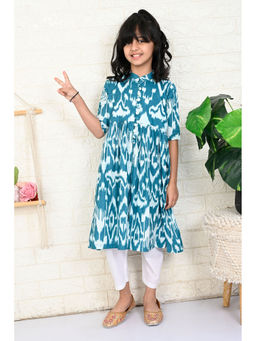 The Cotton Staple - Orient Ikat Kurta and Pants (Set of 2)