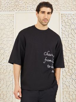 Styli - Men's Black Premium Heavy Jersey Embroidered Text Boxy T-Shirt